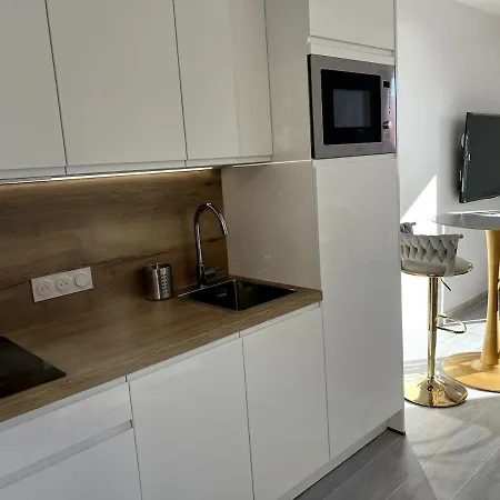 - - Terrace With Sea View - Malabo Apartamento