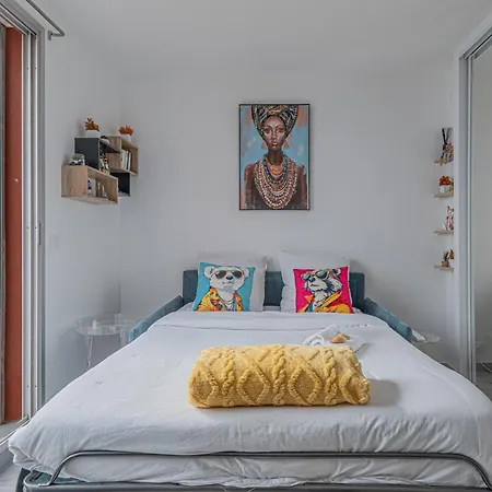- - Terrace With Sea View - Malabo Apartamento *