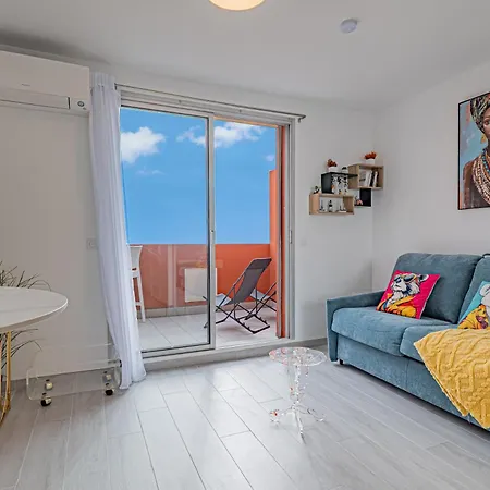 - - Terrace With Sea View - Malabo Apartamento *